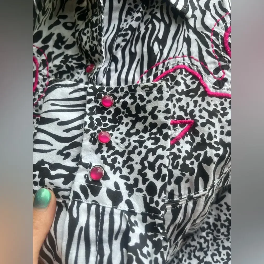 Sherry Cervi Animal Print Pink Embroidery Pearl Snap Shirt NWT S Rodeo Western